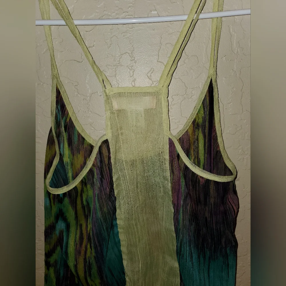 Tank top - Picture 3 of 3